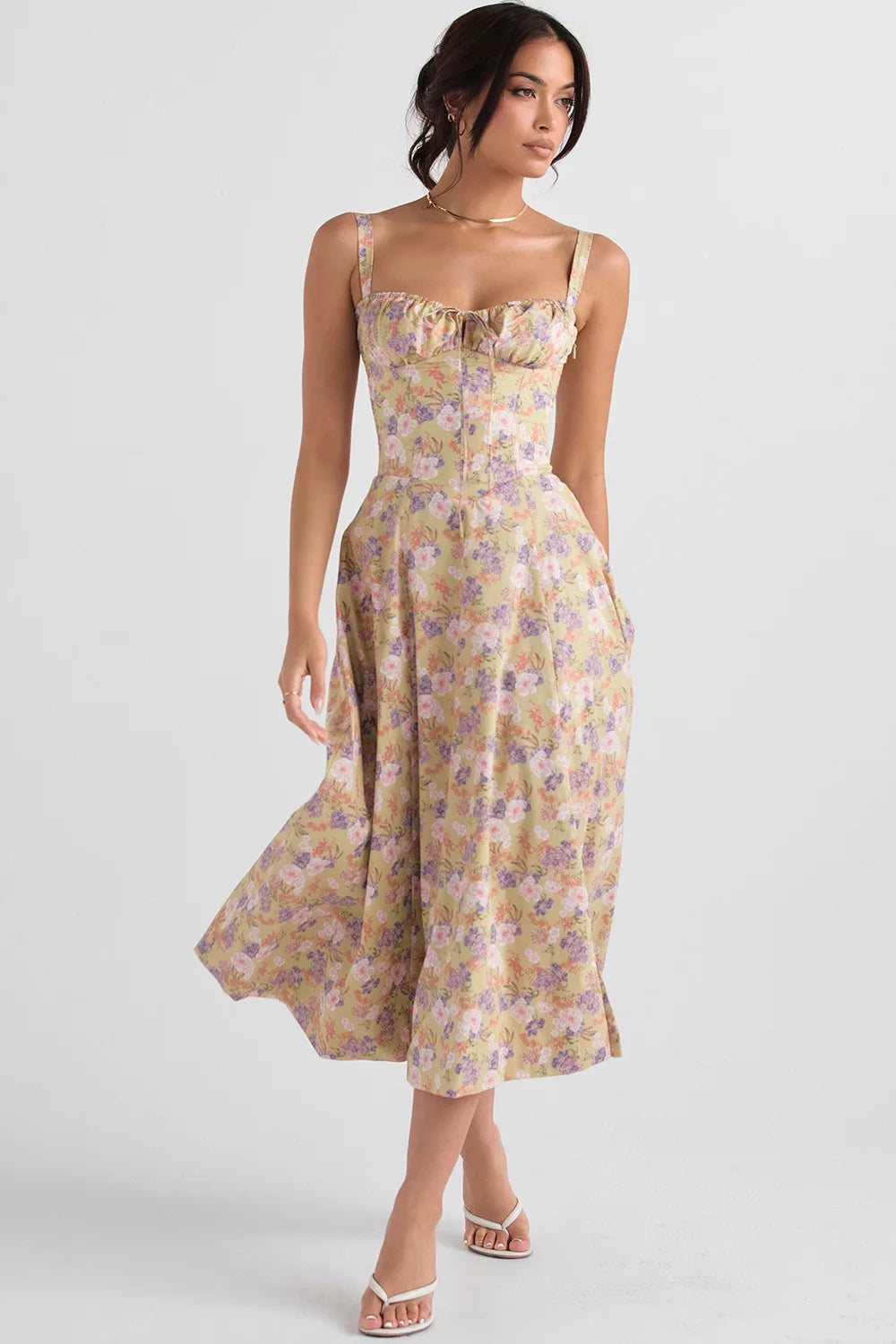robe élégante col en V