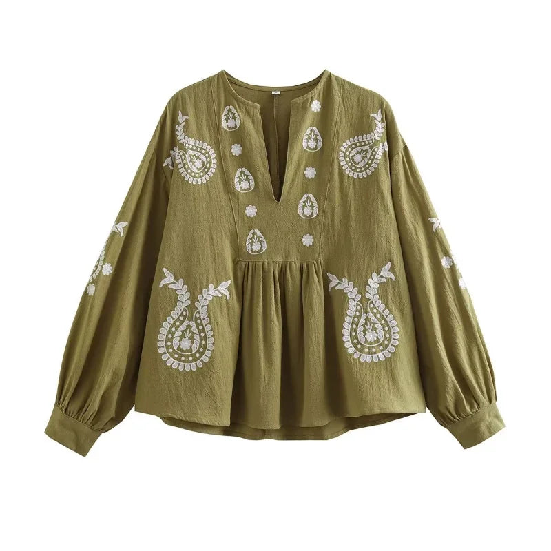 haut brodé a manche longue