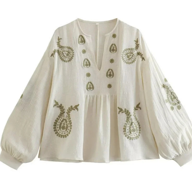 haut brodé a manche longue