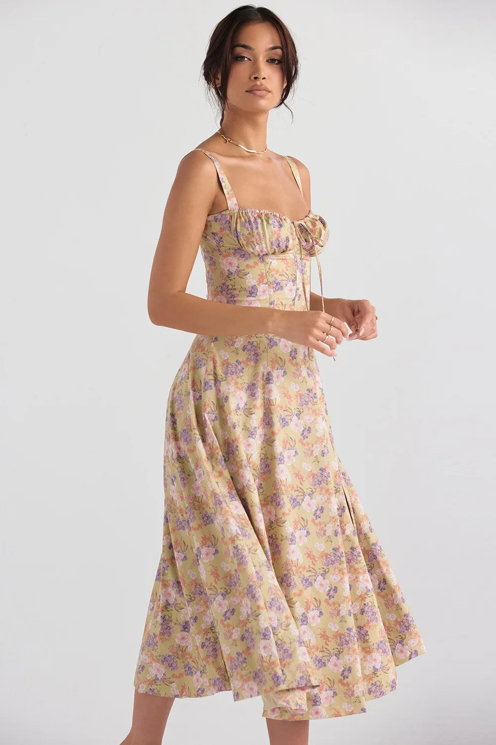 robe élégante col en V